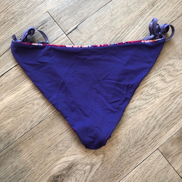 L*Space Reversible Tie Side Bikini Bottoms - Picture 4 of 4